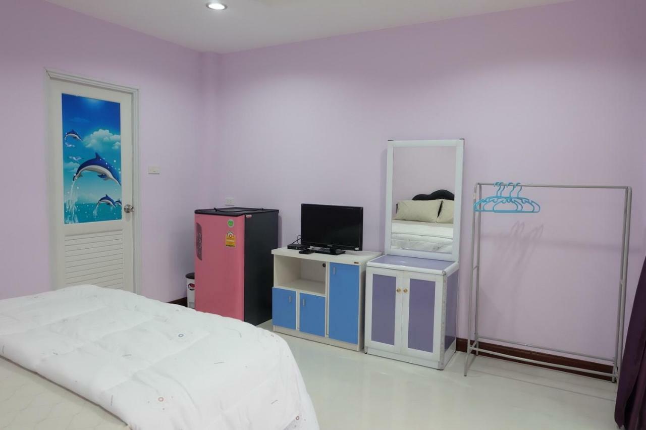 Thippawan Bungalow Ko Sichang Exterior foto
