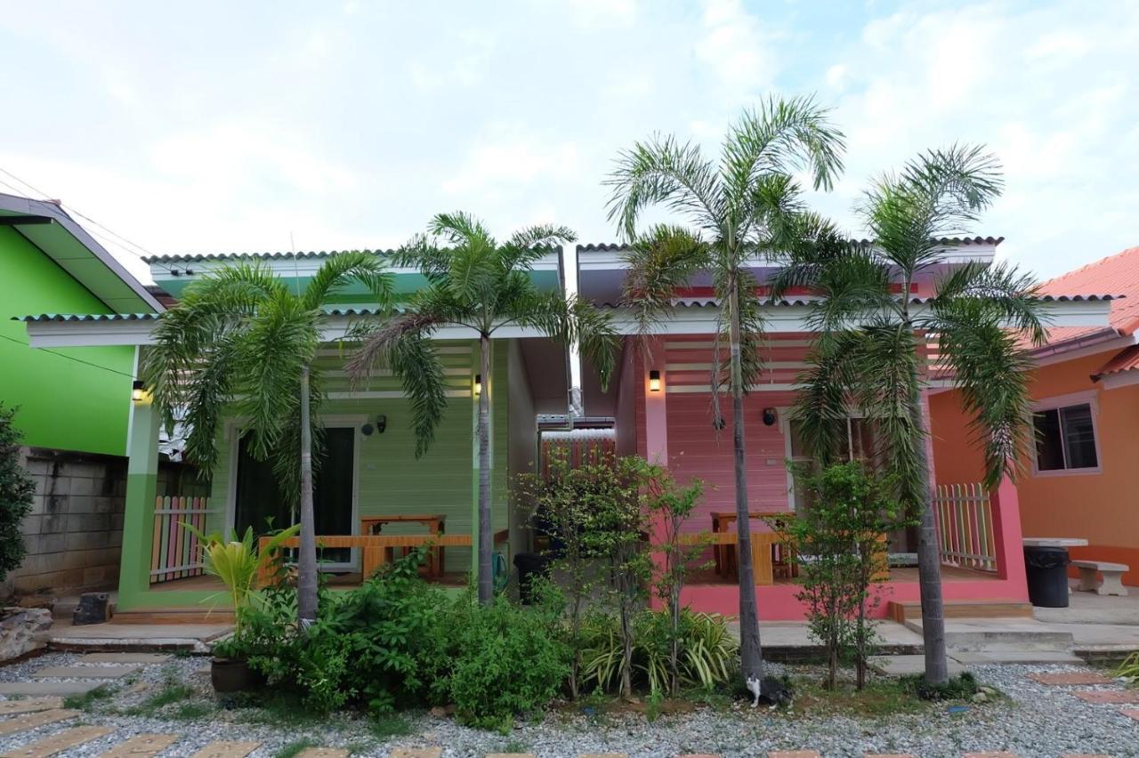 Thippawan Bungalow Ko Sichang Exterior foto